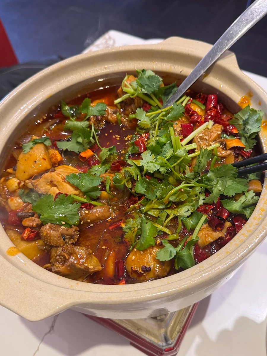 poached sliced pork spicy broth 水煮牛肉片